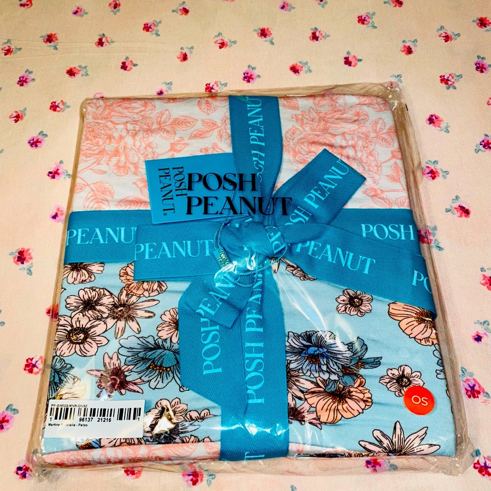 Posh Peanut Martina & Natalie Patoo